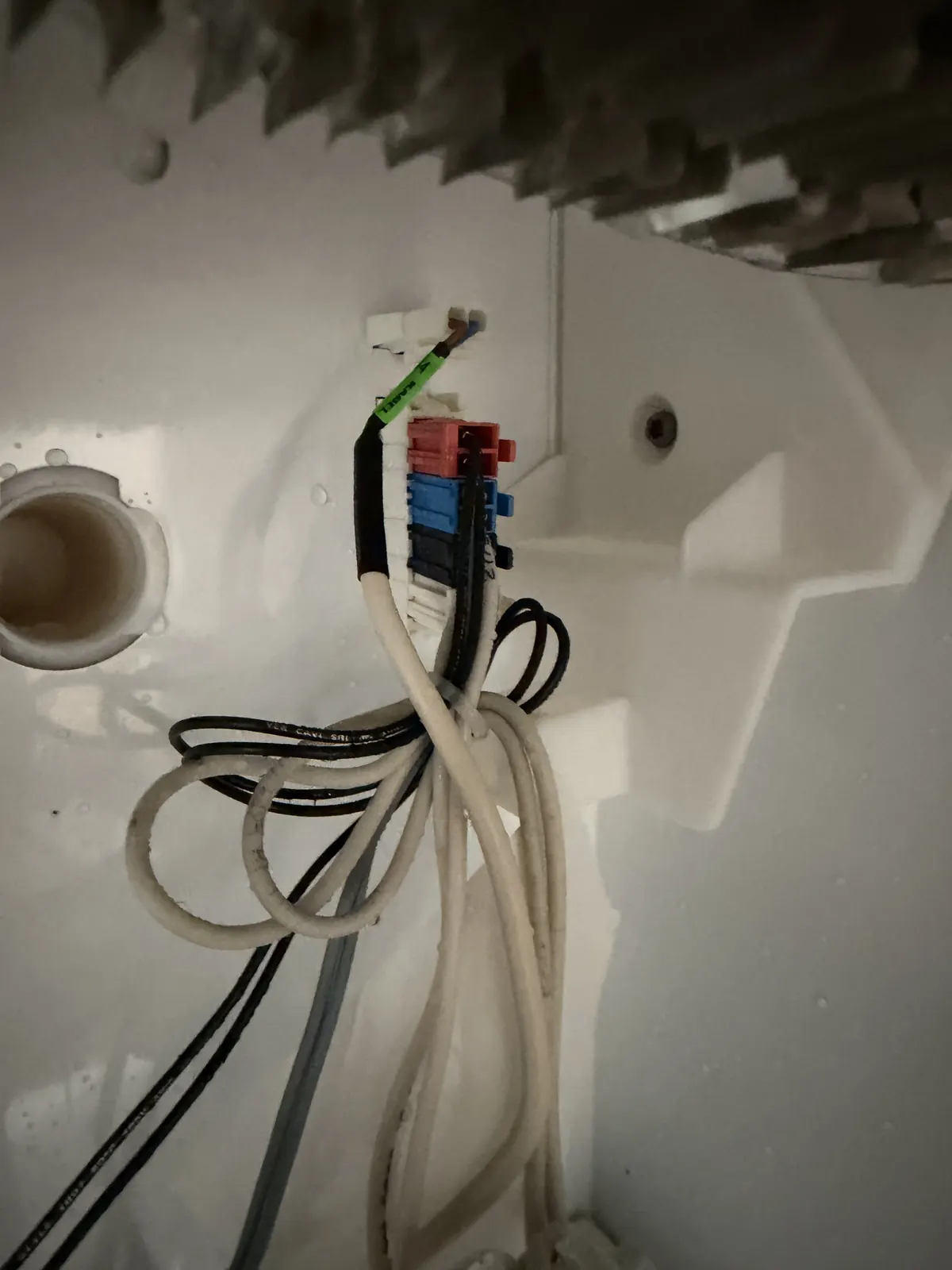ApexPro refrigerator repair job in a Los Angeles home, photo 14 of 14
